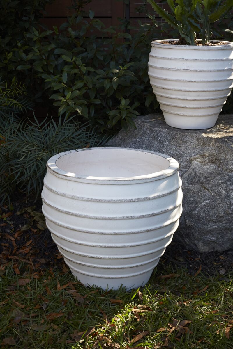 Ribbed Pot - Large